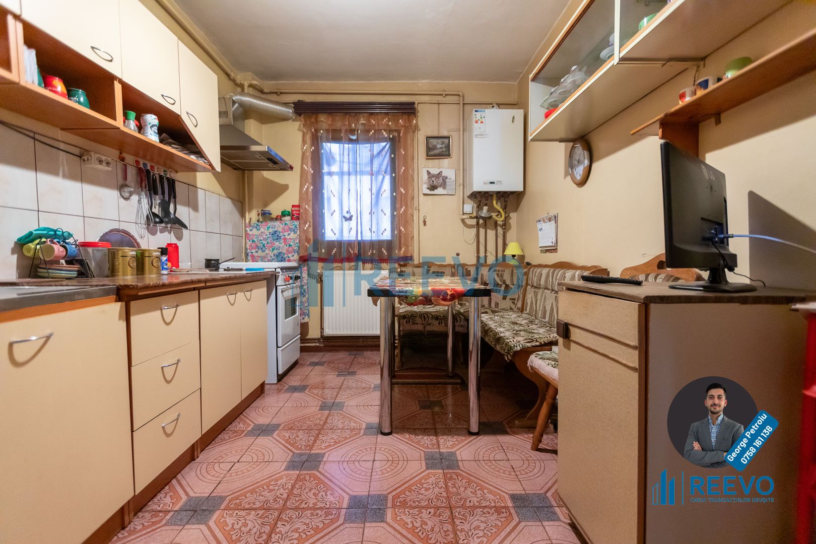 Apartament 3 camere, zona Tic-tac! - Poză 9