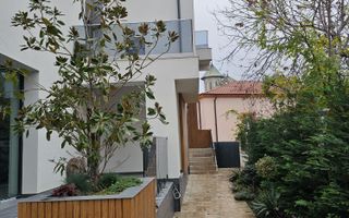 Apartament cu 2 camere de vânzare în Central, Craiova - Poză 1