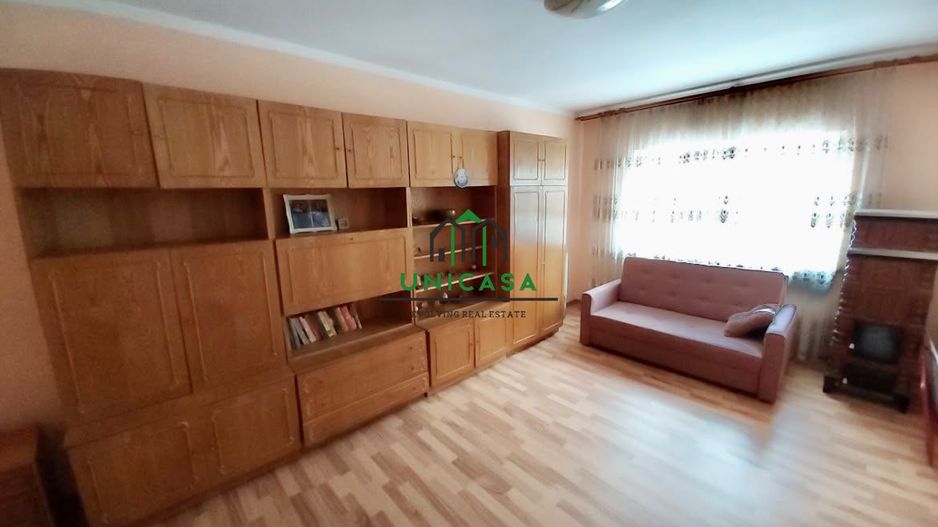 APARTAMENT 3 CAMERE/ VOINEASA - Poză 3