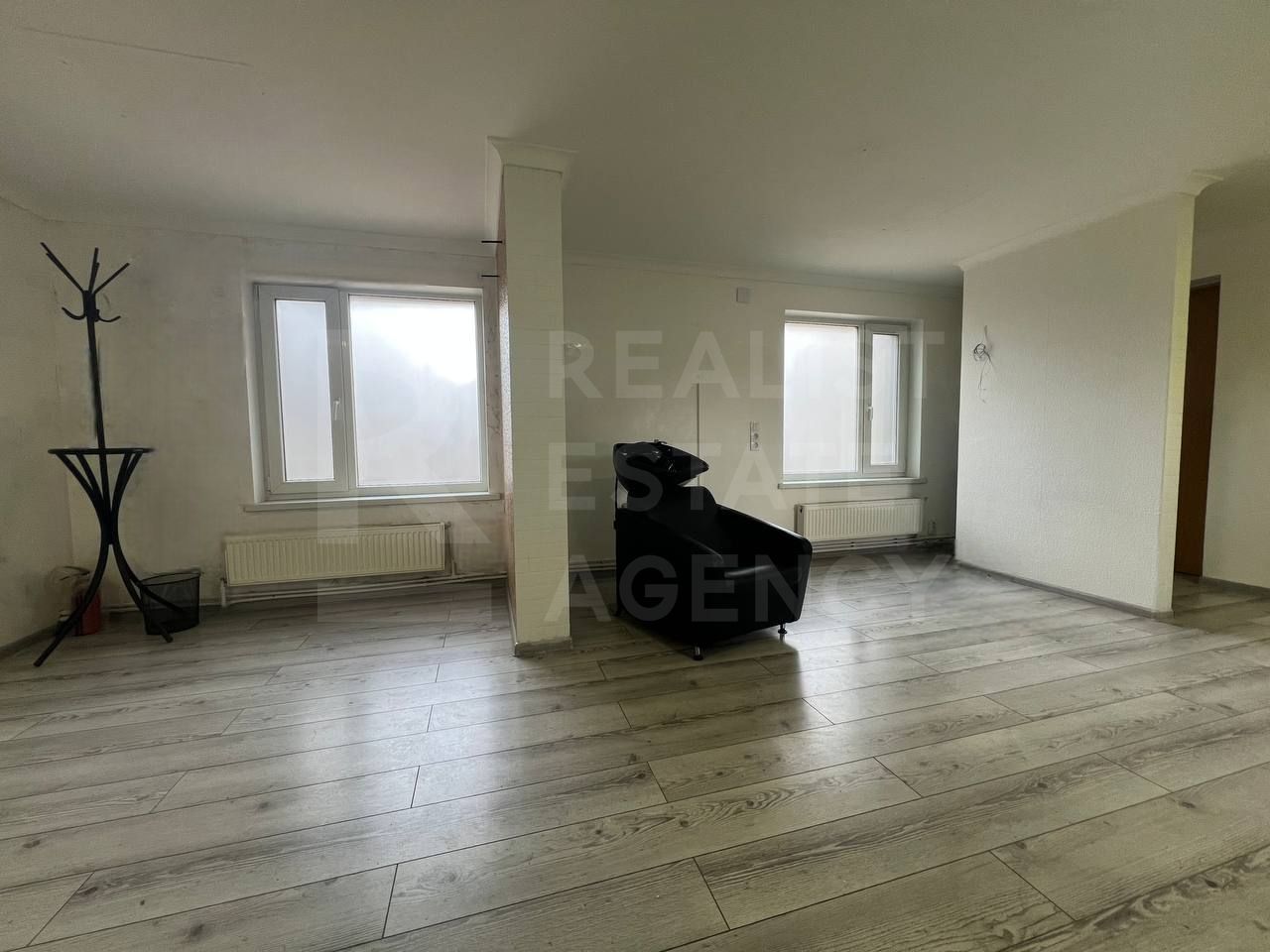 Chirie, spațiu comercial, strada Kiev, Bălți - Poză 2