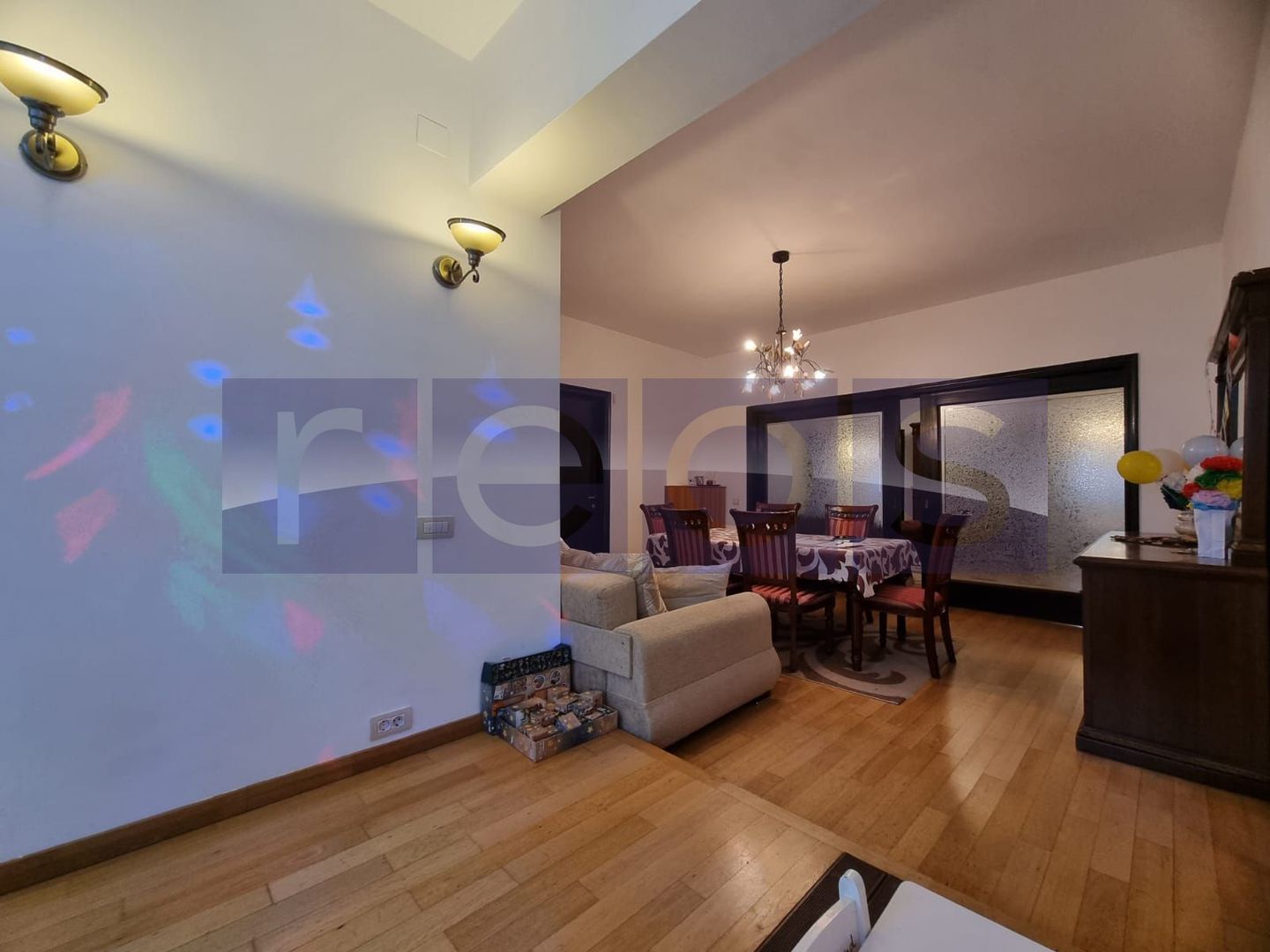 VANZARE- 9- CAMERE (S+P)- VILA -COTROCENI - Poză 6