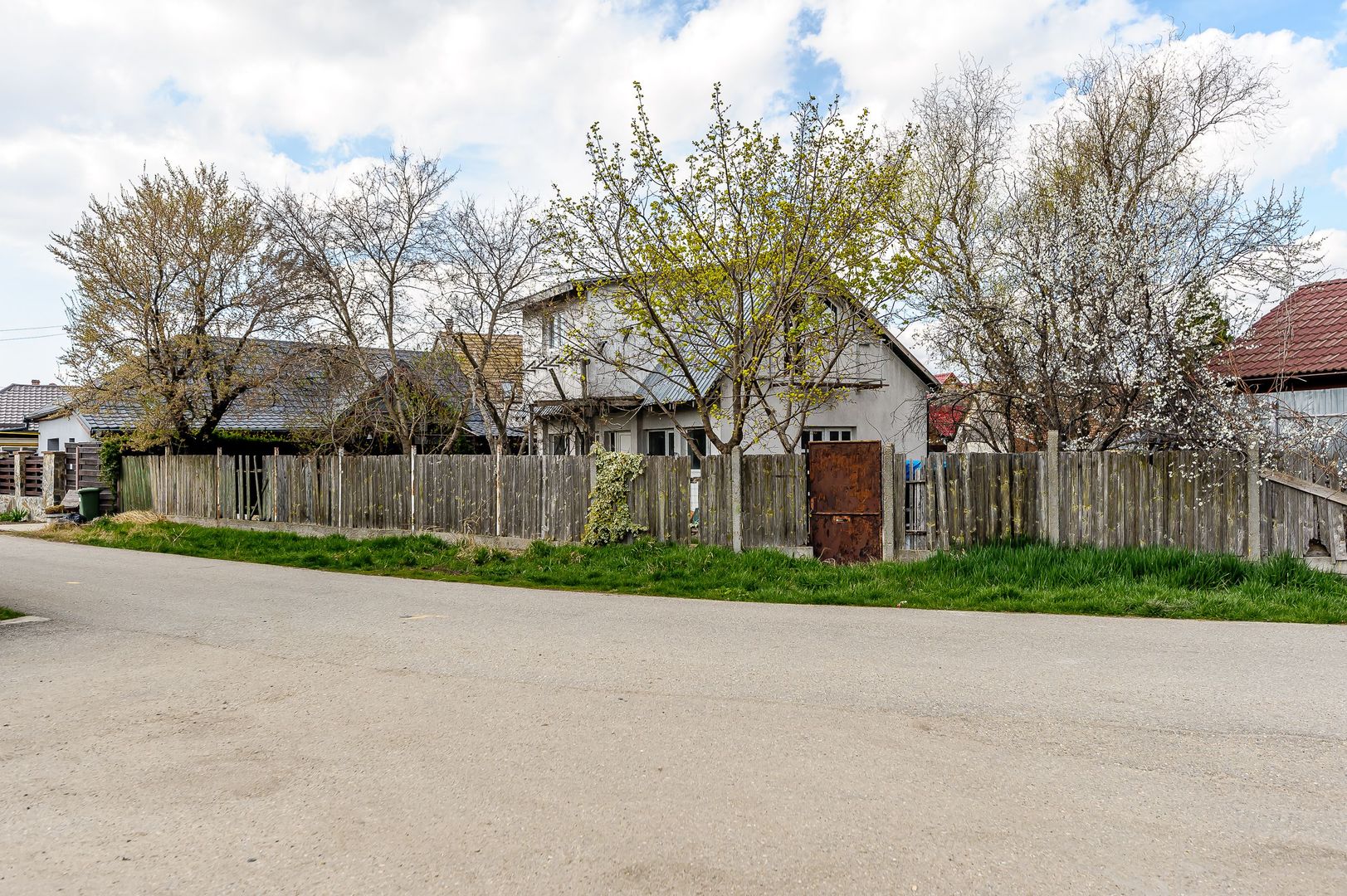 PREȚ NOU!!! Casă la preț de apartament - Vladimirescu - Poză 1