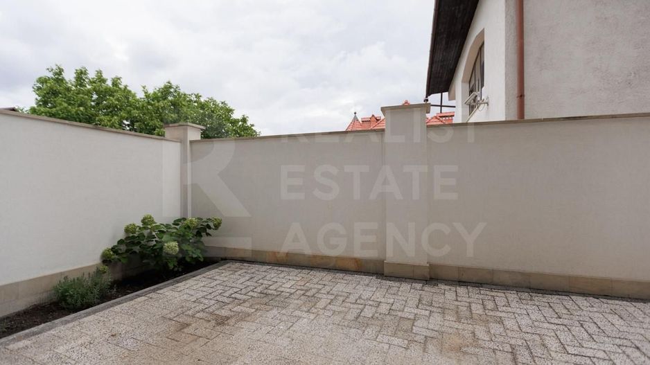 Chirie, apartament, 5 camere, str. Lacului, Centru - Poză 35