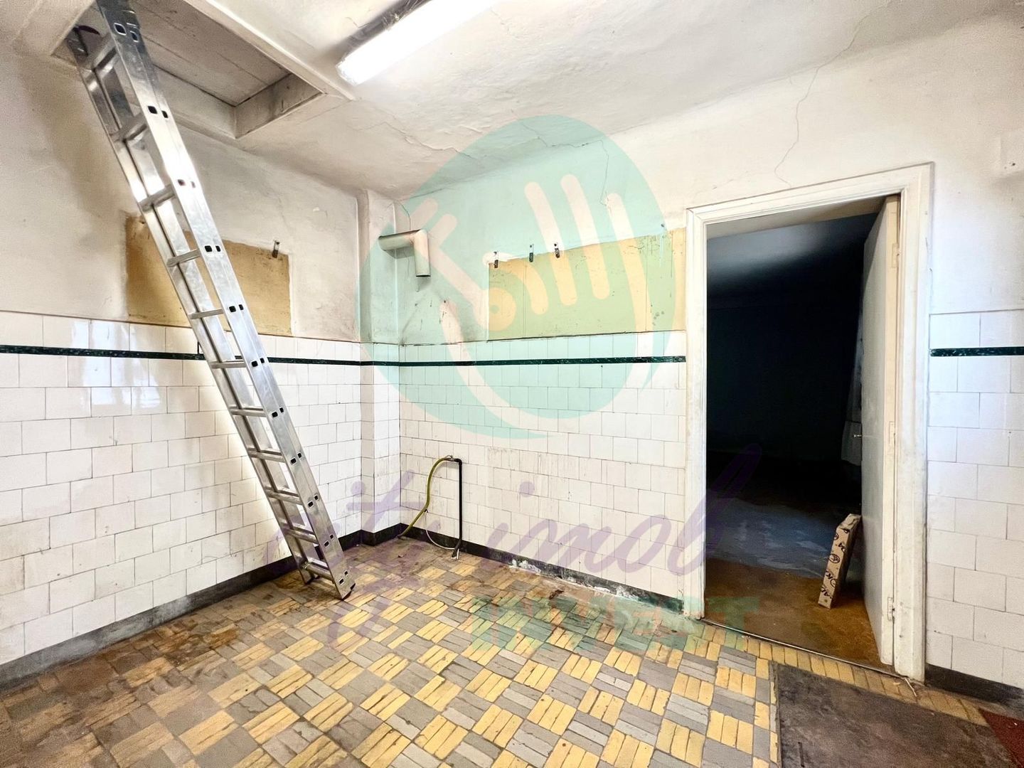 Casa in Cotroceni- Oportunitate Investitie-Curte - Poză 8