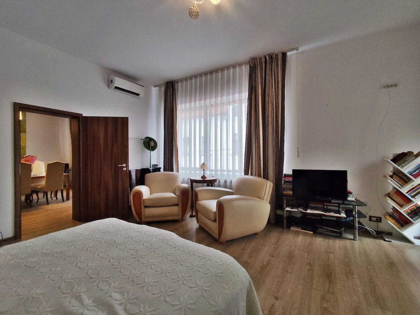 Vanzare | Apart.2 Camere | etajul 1 | langa Parcul Balcescu | Oradea - Poză 8