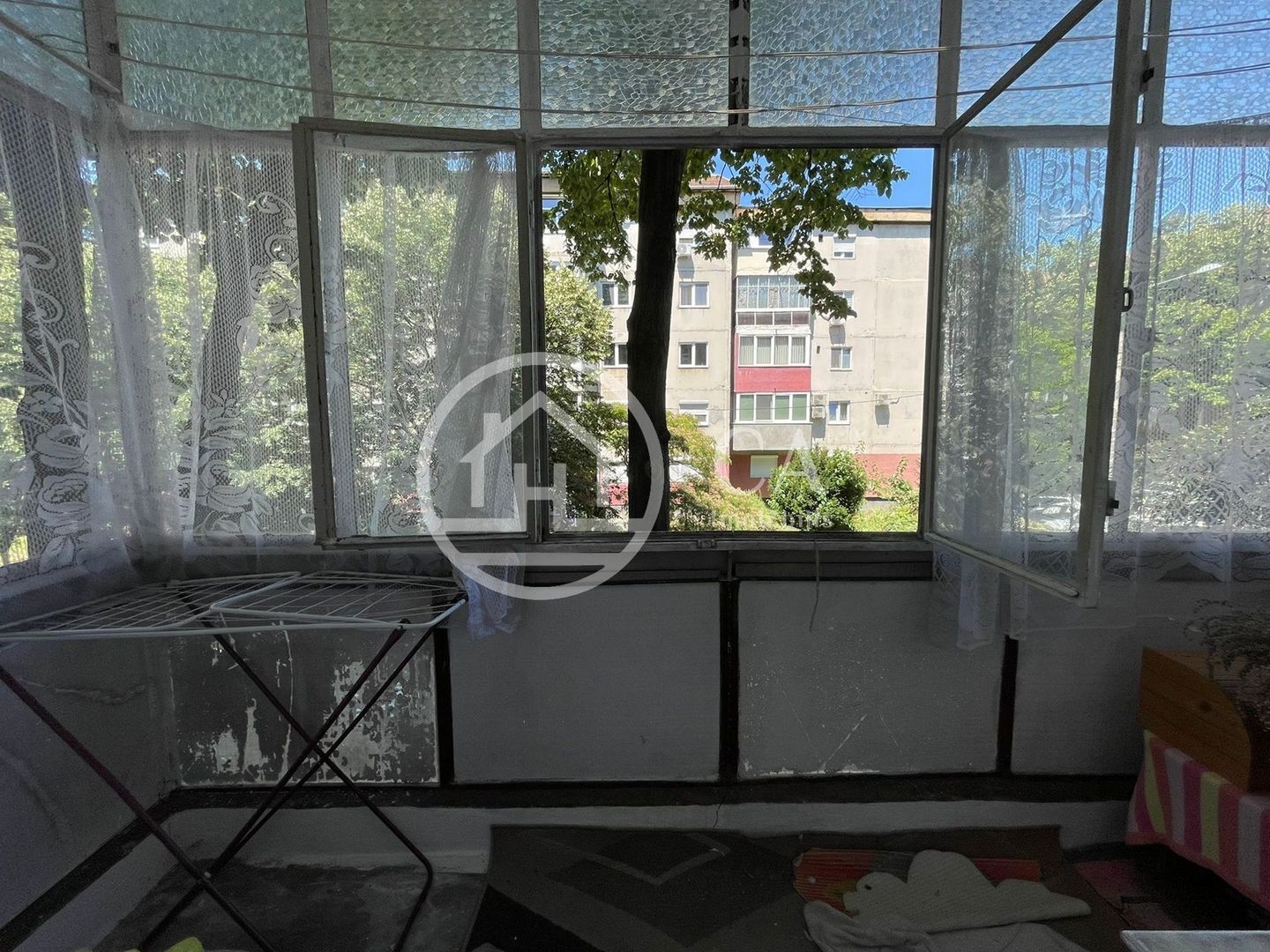 Apartament cu 4 camere de inchiriat in zona Rogerius, Oradea - Poză 17