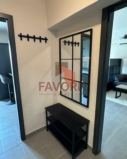 1 camera | Renovat lux | Centrala proprie | Lift | Zona excelenta | - Poză 10