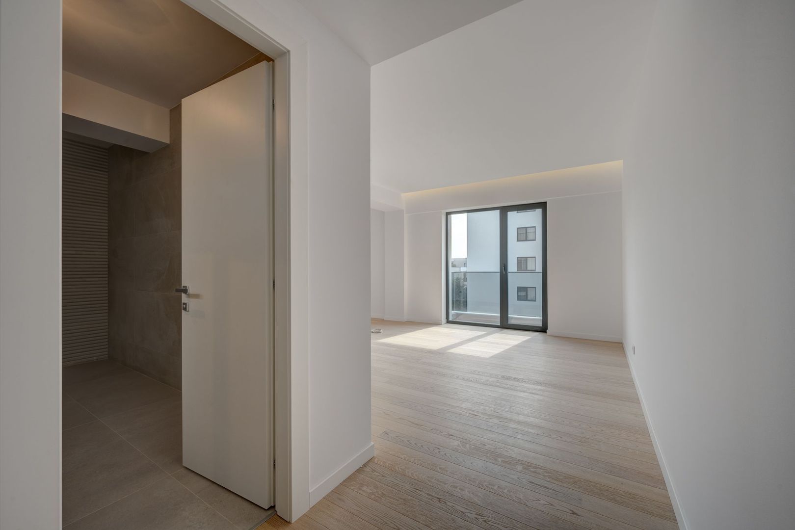 Apartament deosebit in Iancu Nicolae, langa Cambridge, terasa , nou - Poză 17