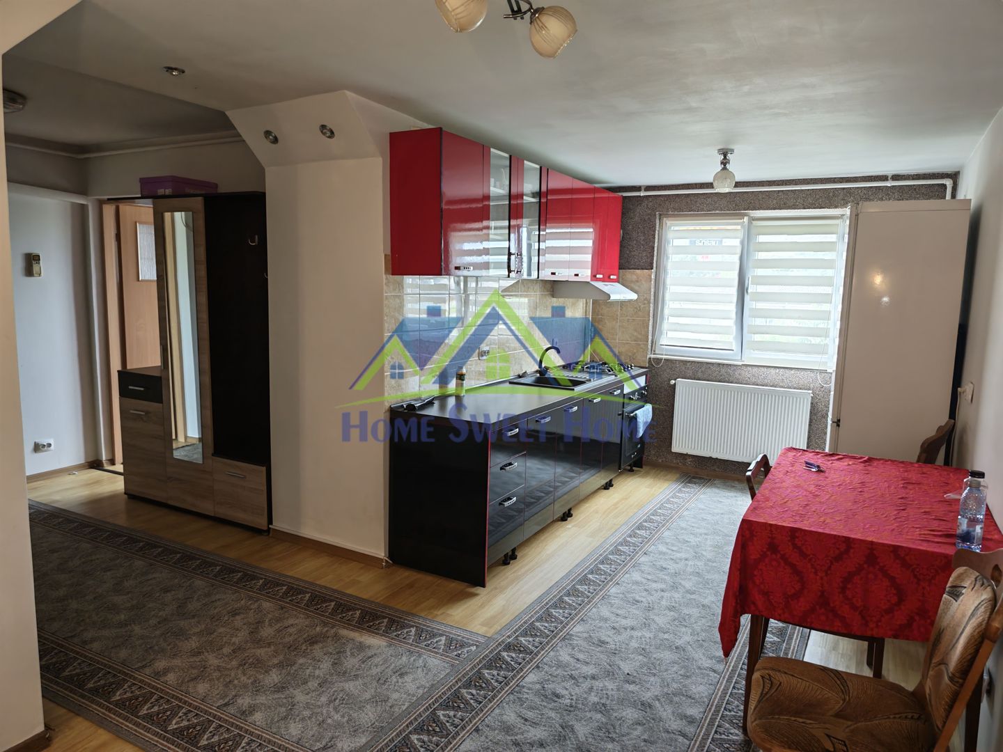 Inchiriez apartament 2 camere, etaj 4/4, zona M3, mobilat și utilat! - Poză 2
