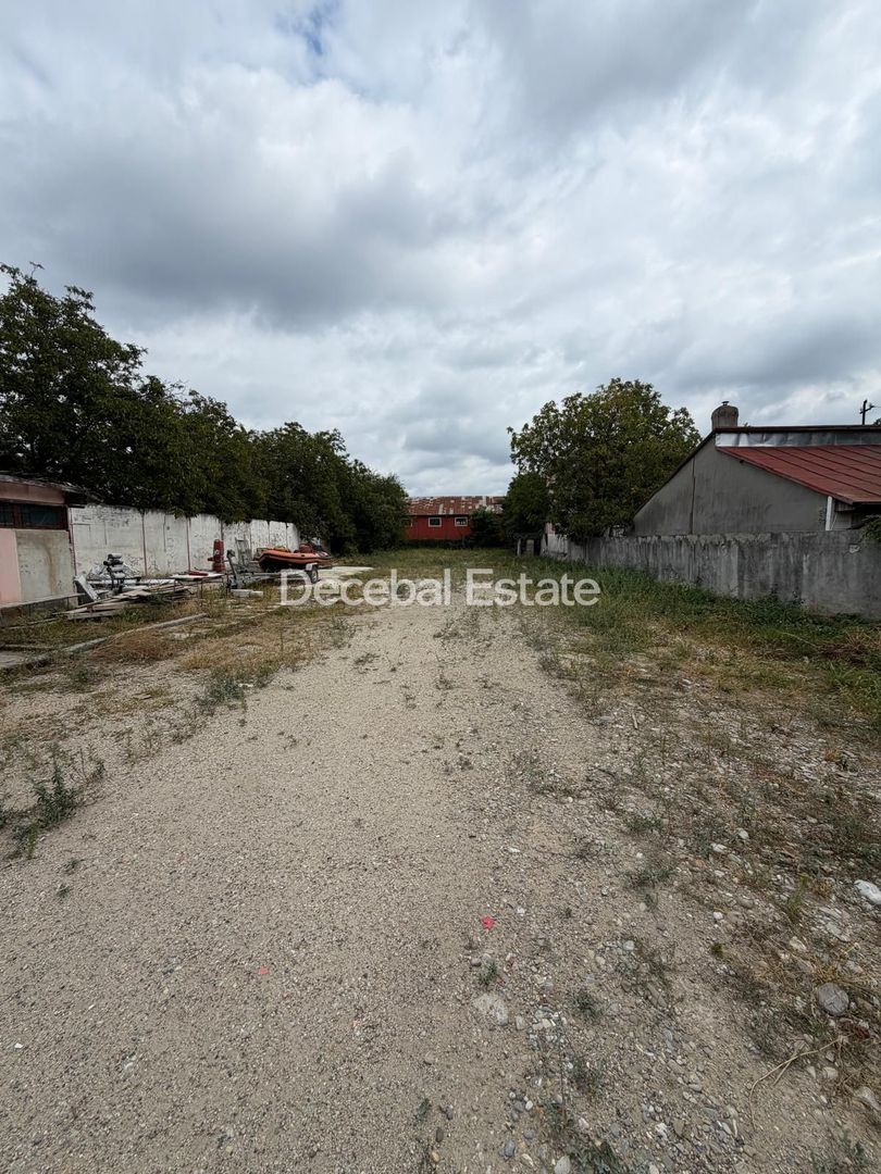 Teren intravilan Sector 6  2000 mp proiect rezidențial - Poză 1