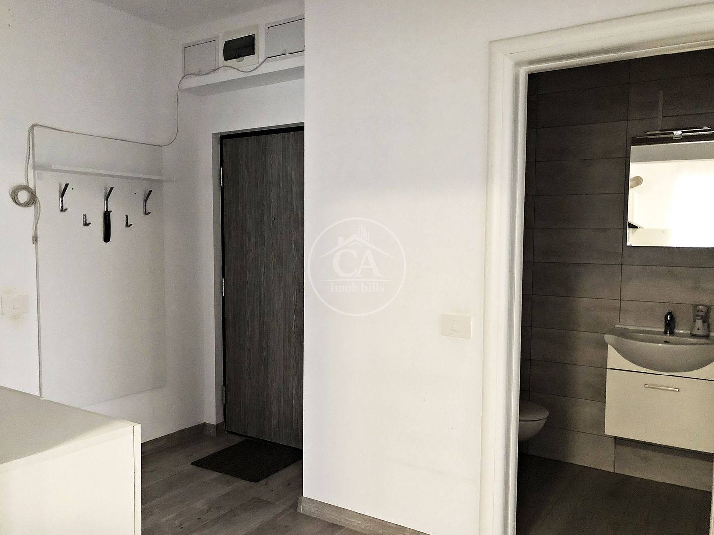 Apartament cu 3 camere de inchiriat in Prima Onestilor, Oradea - Poză 11
