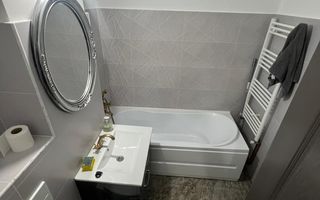 DACIA - 3 Camere Decomandat Renovat - 65 MP - Poză 4