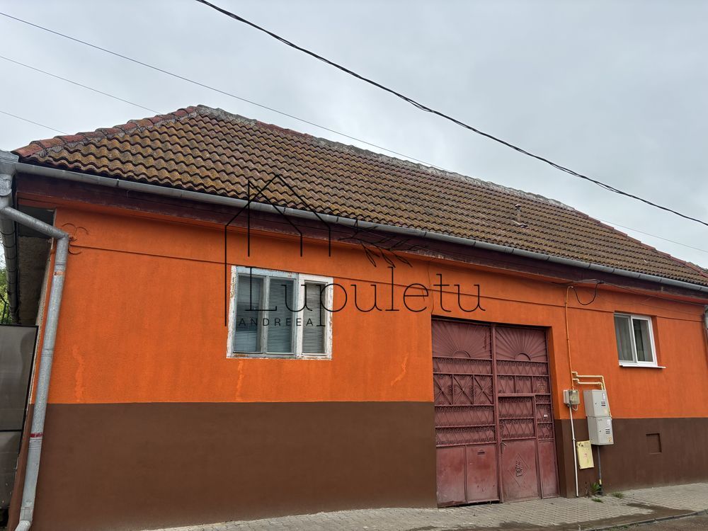 Casă de Vânzare în Bungard | 150 MPU | 2 Corpuri de Clădire - Poză 1