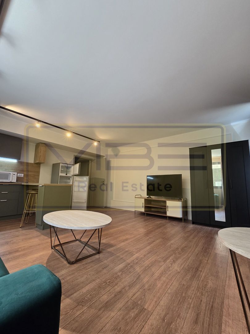 Apartament  Parcul Copou -   LUX- MODERN ! - Poză 3