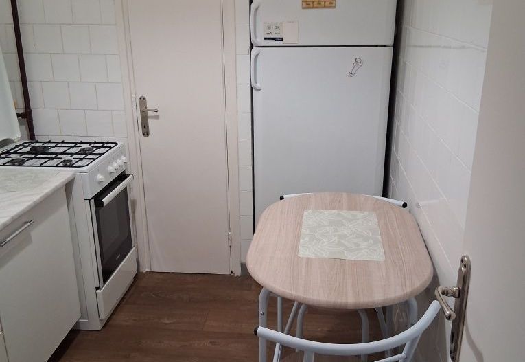🚇 De Închiriat: Apartament 2 Camere Modern –  Metrou Eroii Revoluției - Poză 3