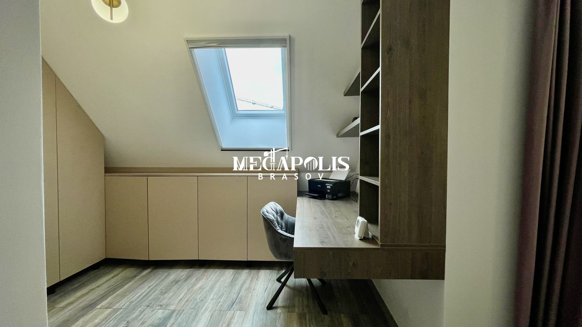 Prnthouse 3 camere | Scară interioară  | 2 balcoane - Poză 18