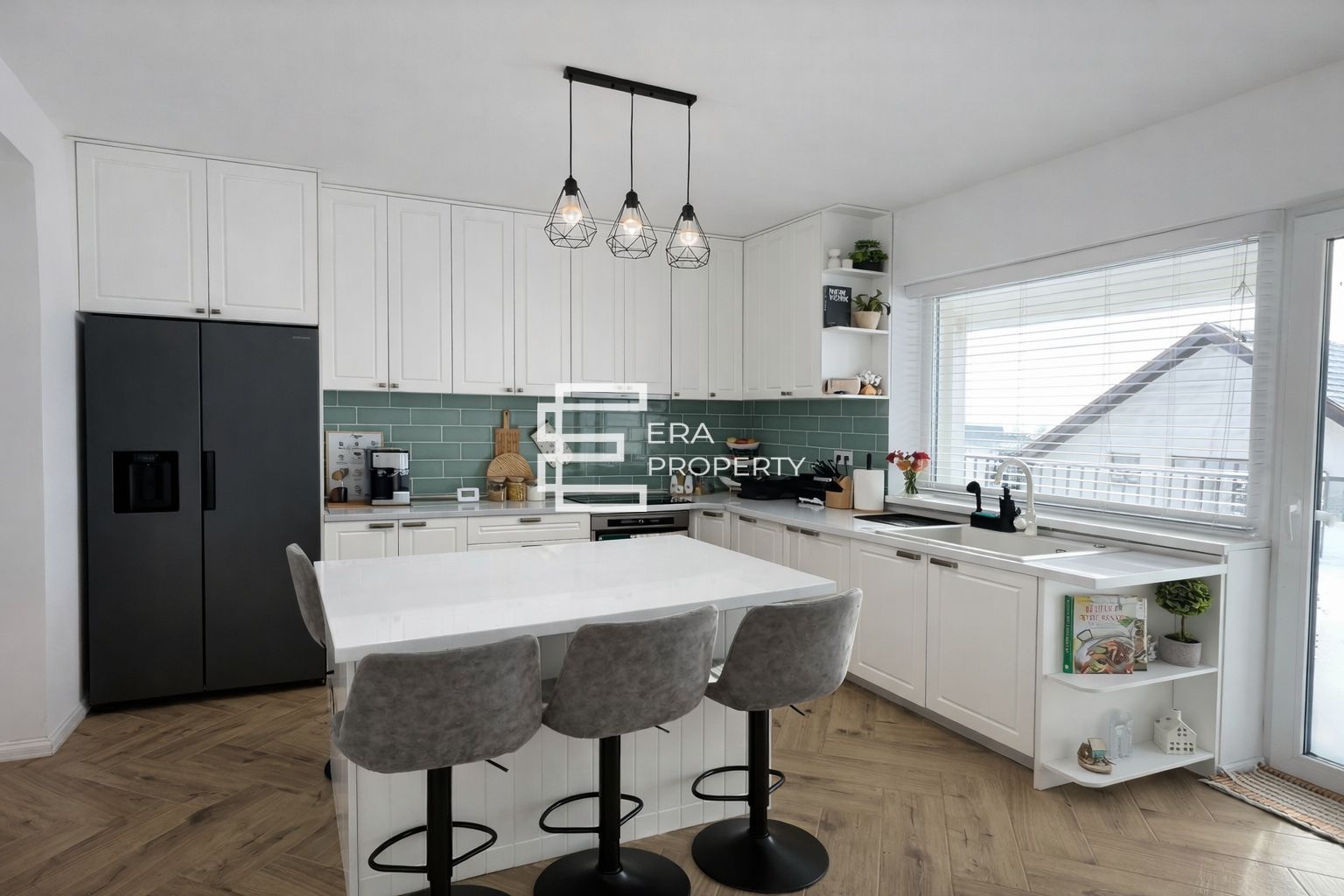 Casa individuala - 4 camere- teren 400 - garaj- zona Viile Sibiului - Poză 4