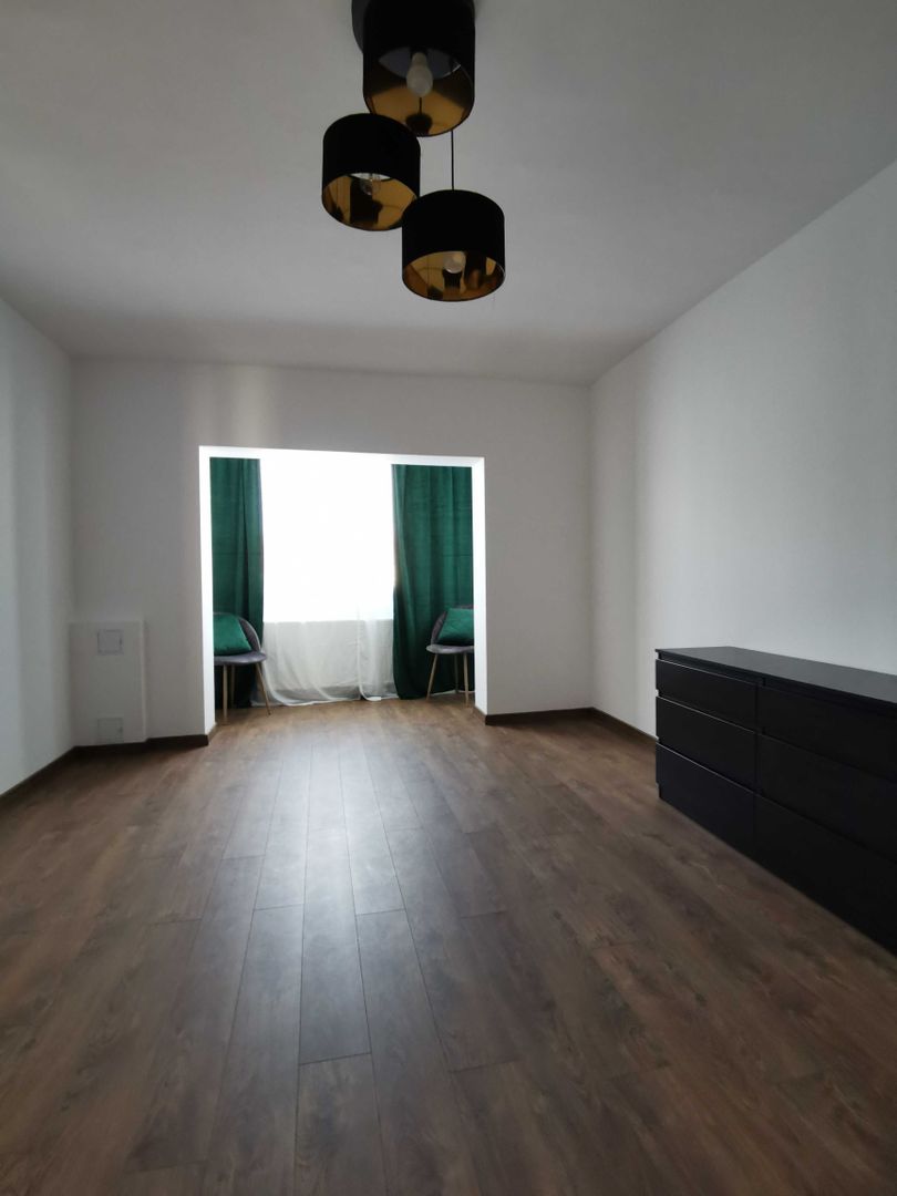 Soarelui-Lidia | Decomandat | Renovat complet | 2 balcoane - Poză 1