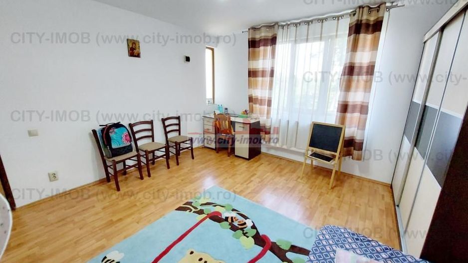 Vanzare casa / vila cu  7 camere  in Oras Otopeni , jud Ilfov - Poză 32