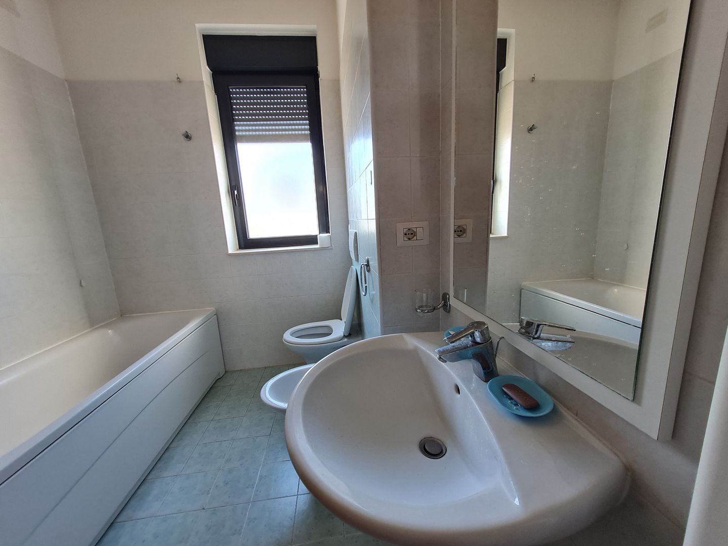 Apartament 3 camere în imobil nou - Poză 16