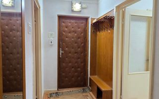 Apartament cu 3 camere, etaj 2, VASLUI - zona ULTRACENTRALĂ; - Poză 8