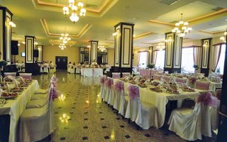Fostul Hotel Rin - Miercurea Sibiului - Poză 3