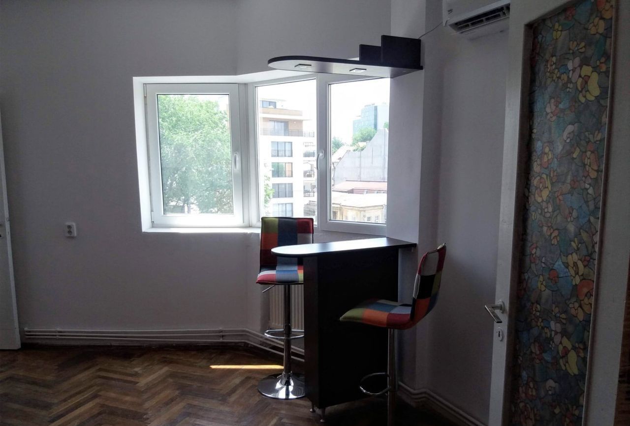 APARTAMENT DACIA COMPARTIMENTAT FUNCTIONAL IN 2 STUDIOURI – ideal investiție - Poză 2