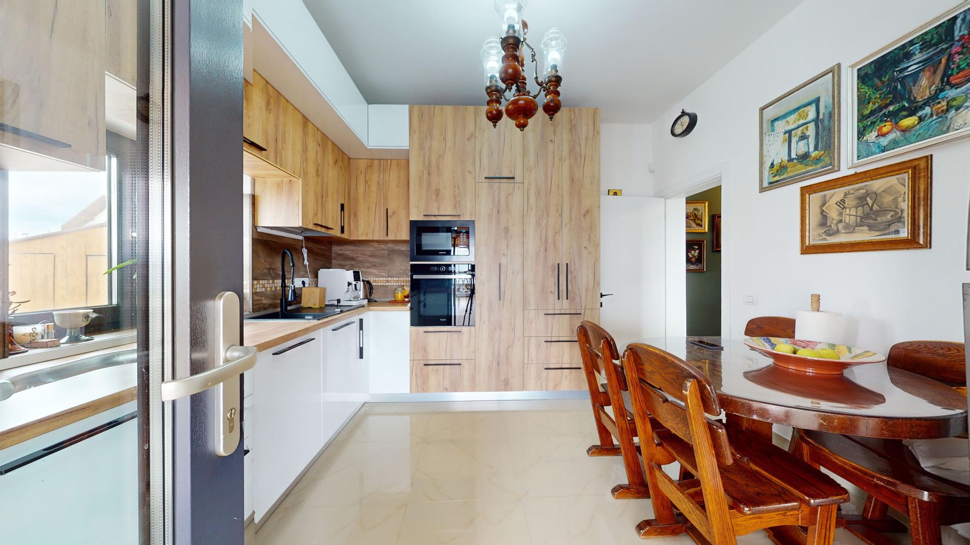 Casa individuala la 16 km de Brasov - Poză 7