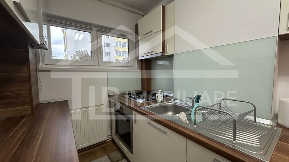 Apartament de 2 camere, decomandat, 55mp , Zona UMFST - Poză 7