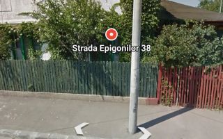 De vanzare teren + casa demolabila, zona Salaj sector 5 - Poză 1