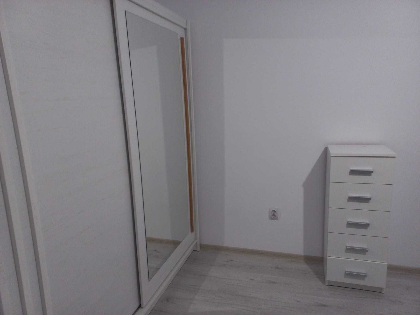 Calea Urseni-Mega Image | 1 camera | Decomandat - Poză 4