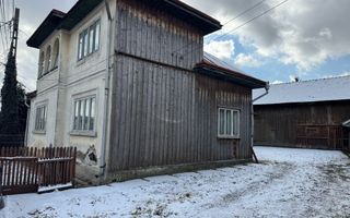 De vanzare casa, atelier fierarie, 4 anexe - 2507 mp in Manastirea Humorului - Poză 1
