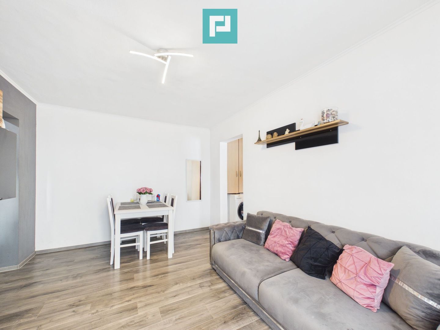 Apartament 2 camere renovat în zona Fortuna - Poză 2