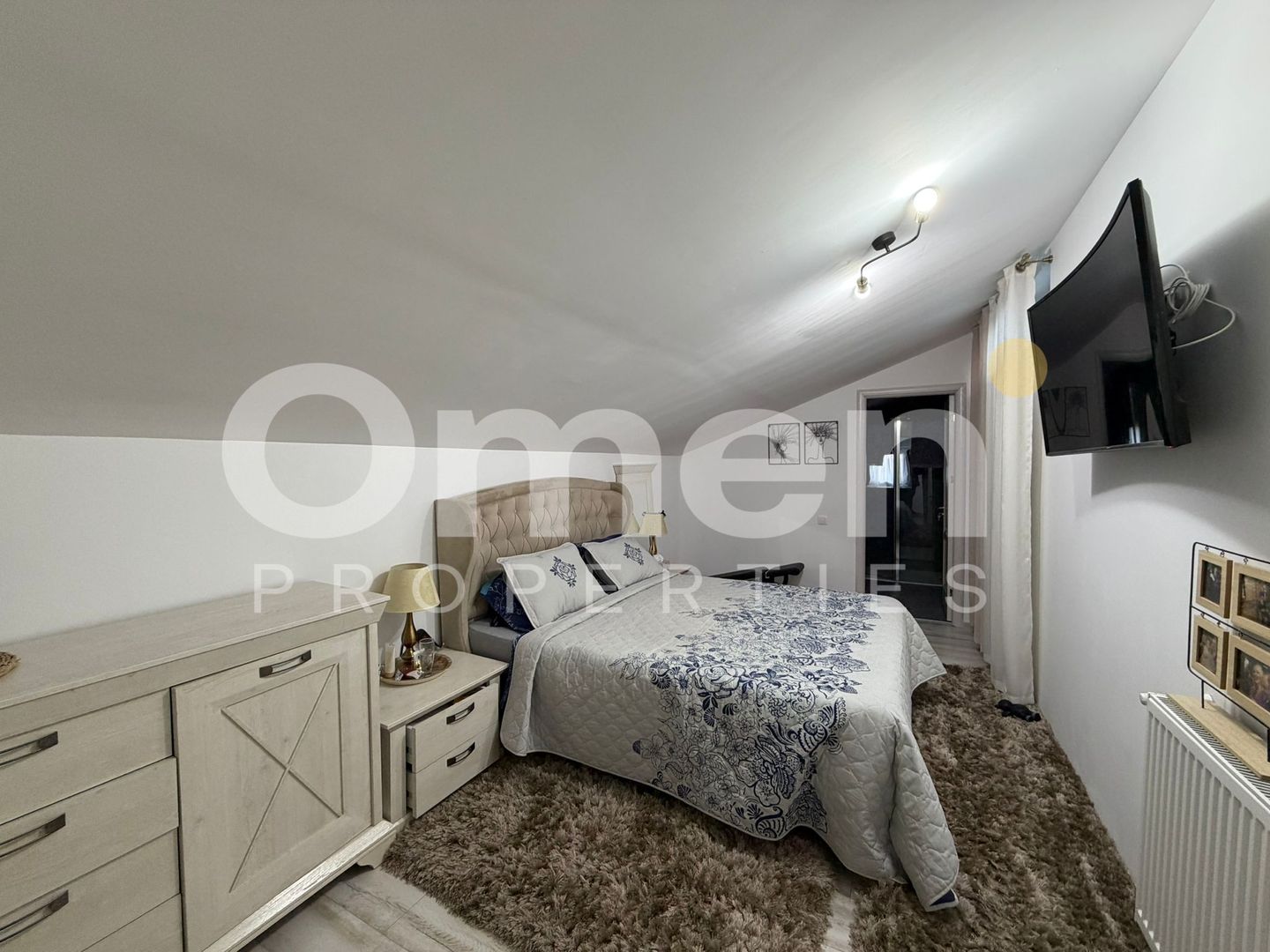 Casa moderna de vanzare cu 8.5 ari de teren zona Luncii, baraj Firiza - Poză 5