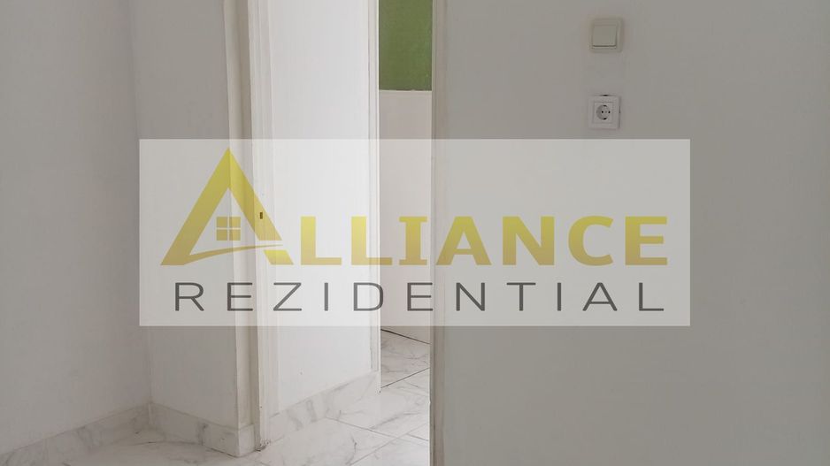 Apartament 2 camere de vanzare - Poză 1