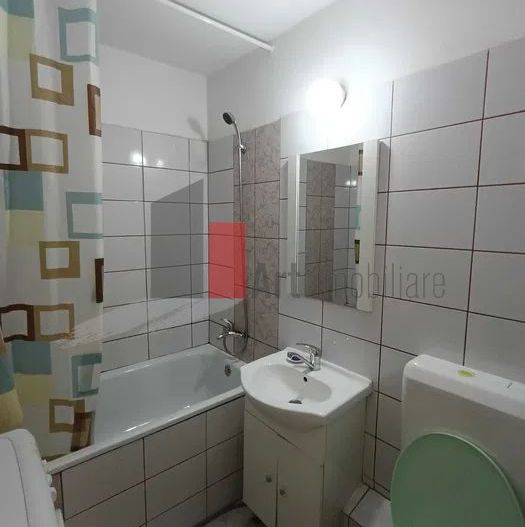 Garsonieră Pet-friendly si pentru fumatori (balcon) | 32 m²  | Vitan - Poză 7
