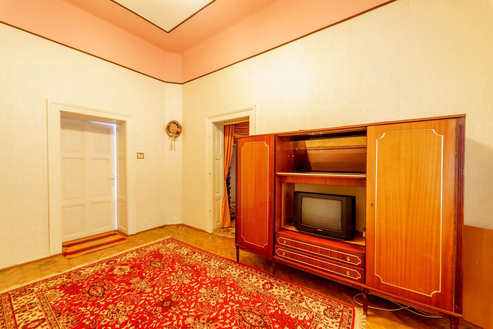 Casă cu teren 1674 mp - Poză 14