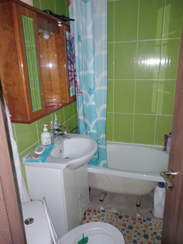 De închiriat apartament 3 camere - Poză 6