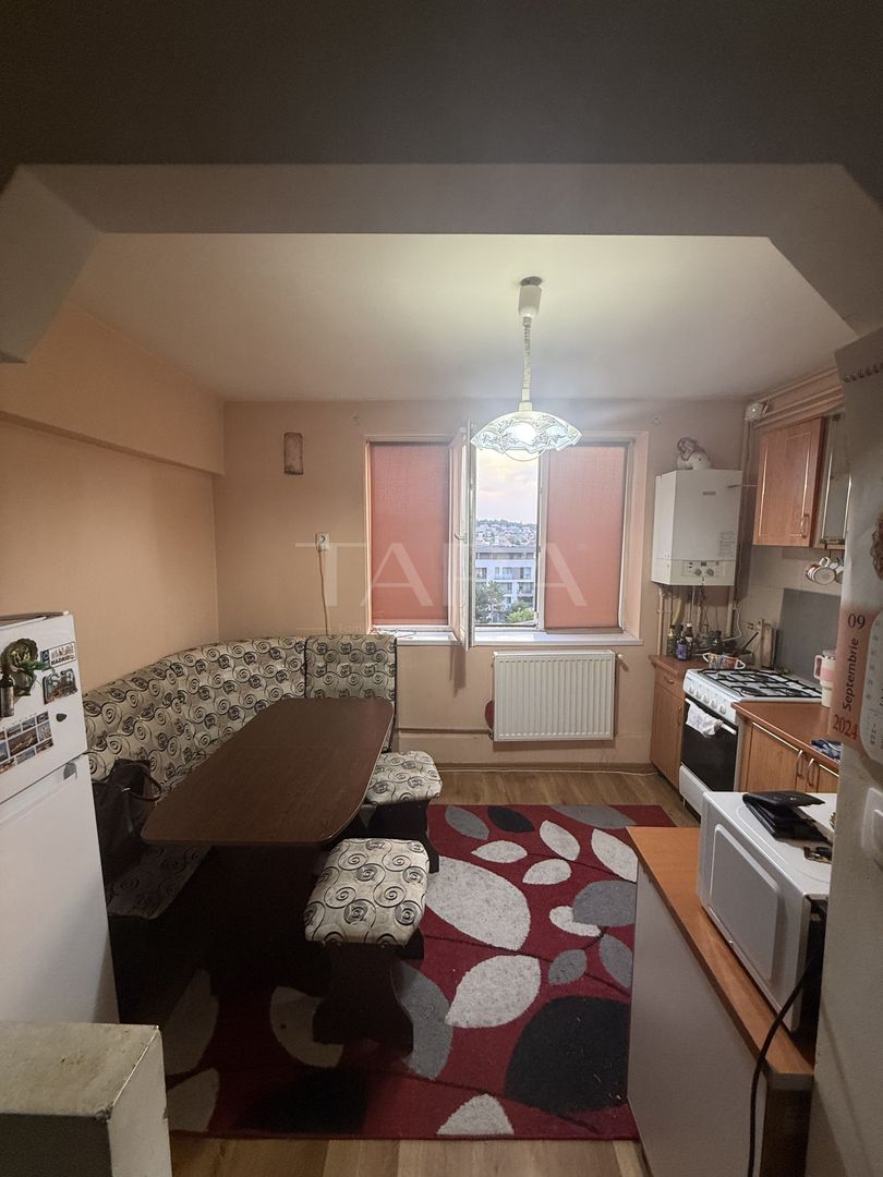 EXCLUSIVITATE.  Apartament decomandat, 2 camere, central Gheorgheni. - Poză 2