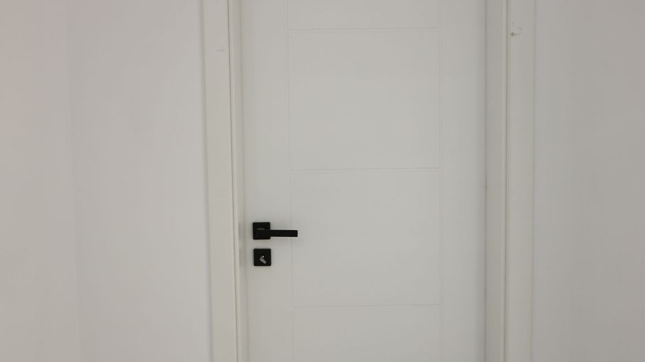 3 CAMERE LA PARTER CU CURTE PROPRIE DE 57MP,  2 BAI, POZITIE PE SUD, COMISION 0% - Poză 18