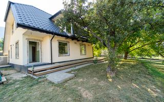 Casa de vacanță din Tohănița – locul unde muntele întâlnește liniștea - Poză 22