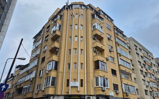 Apartament cu 3 camere - piata Unirii - Poză 9