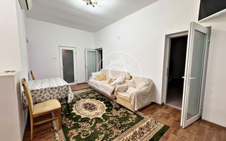 Casă de închiriat cu 3 camere în zona Centrală, Oradea. - Poză 2