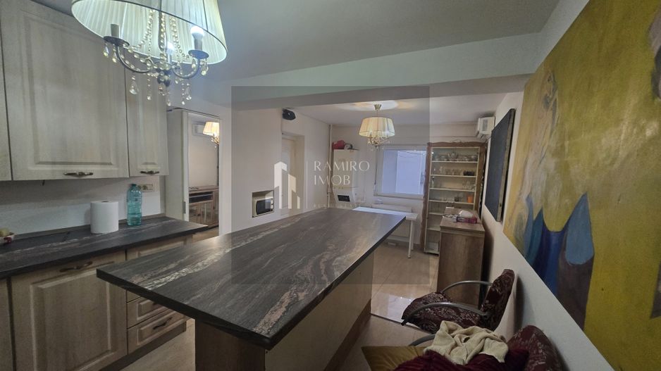 Apartament /casa 150m utili -an1990 Corneliu Coposu-Calarasilor Unirii - Poză 3