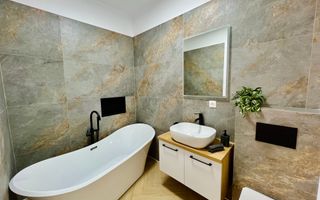 Apartament 3 camere, terasa 10.7 mp- aer conditionat  (NCL-COL-ap.12) - Poză 6