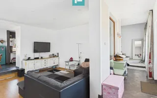 Casă modernă cu 6 camere în Vladimirescu - Poză 11