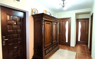 Apartament 3 camere, la curte, zona Valea Borcutului! - Poză 13