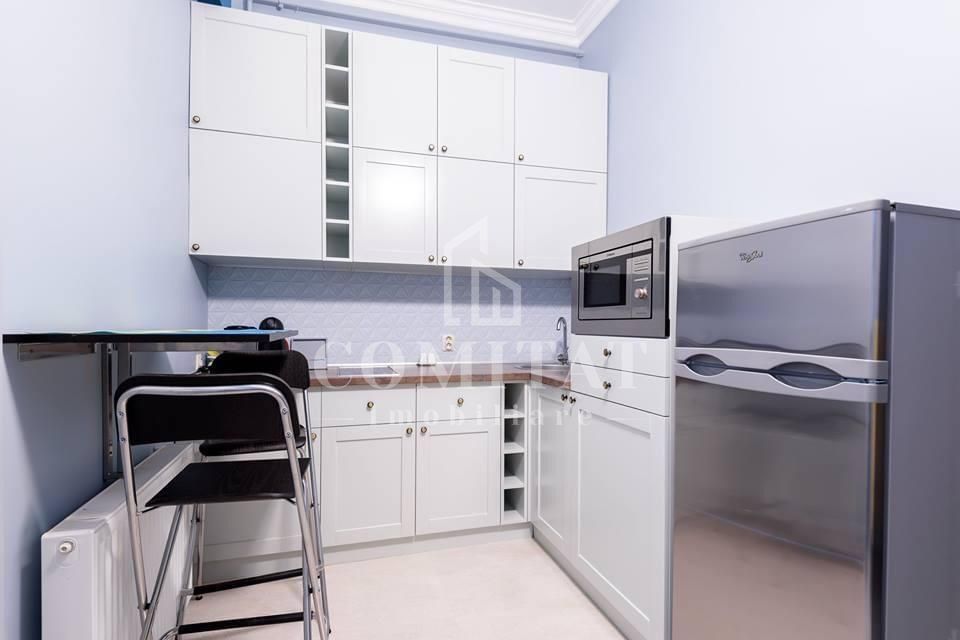 Apartament ultramodern în clădire istorica P-ța Unirii - Poză 8