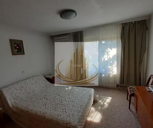 Apartament spațios – ideal locuință sau investiție - Poză 3