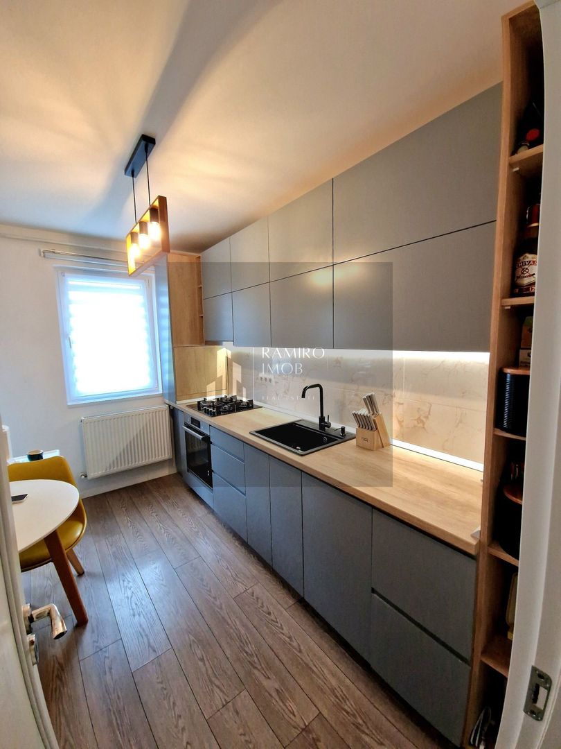 2 Camere Decomandat - Metrou 1 Decembrie 1918 10 min pe jos + Parcare - Poză 1